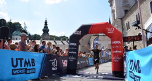 Luke Grenfell-Shaw crossing the finish line in the Mozart 100