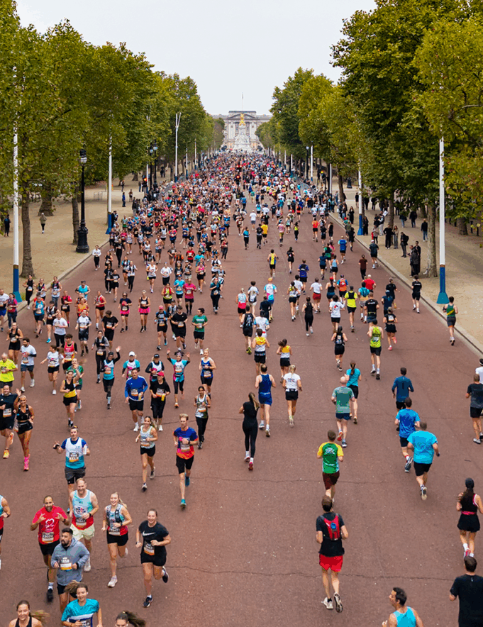 Credit RB Create Runners running along The Mall with Buckingham Palace in the distance